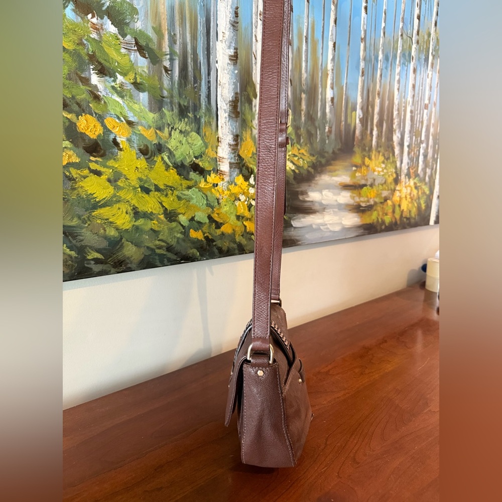 ✨ Cole Haan Supple Brown Leather Crossbody Flap Bag w/ Woven Strap Detailing ✨ - Picture 5 of 13